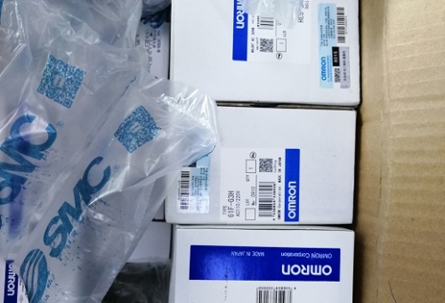 2020.09.17 上海盛霞 OMRON 開關(guān)到貨照片